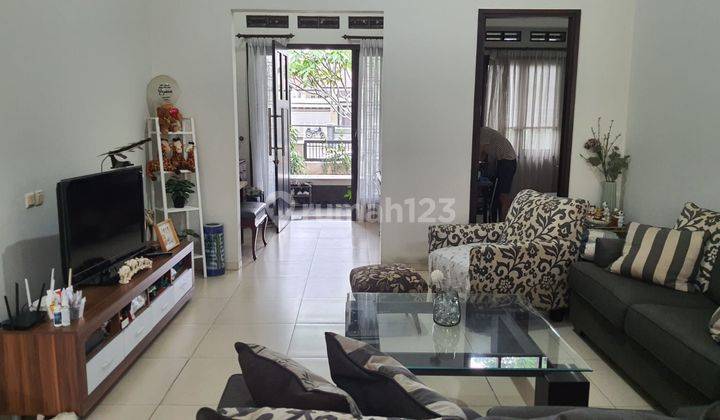 Rumah Manis Sudah Full Furnish, Jual di Btd Kota Baru Parahyangan 1