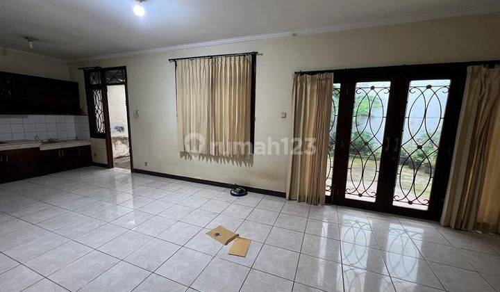 di Tatar Wangsakerta Kota Baru Parahyangan, Rumah Dijual Nyaman 2