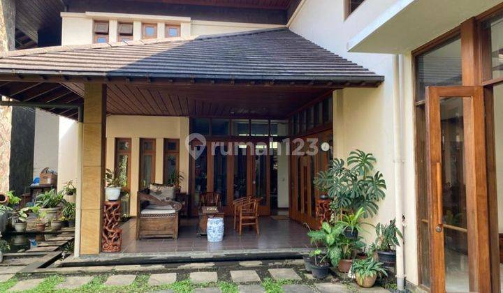 Gila Banget Rumah Lux Bikin Jatuh Cinta, Dijual di Mainroad Dago 2