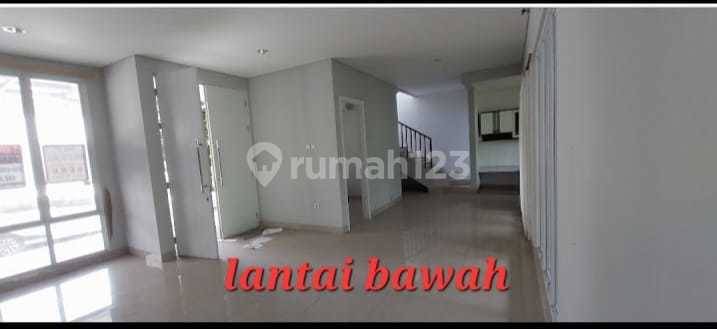 Disewakan Cepat Rumah 2 Lantai Cluster Wisteria, Cakung, Jakarta Timur, 028&030 2