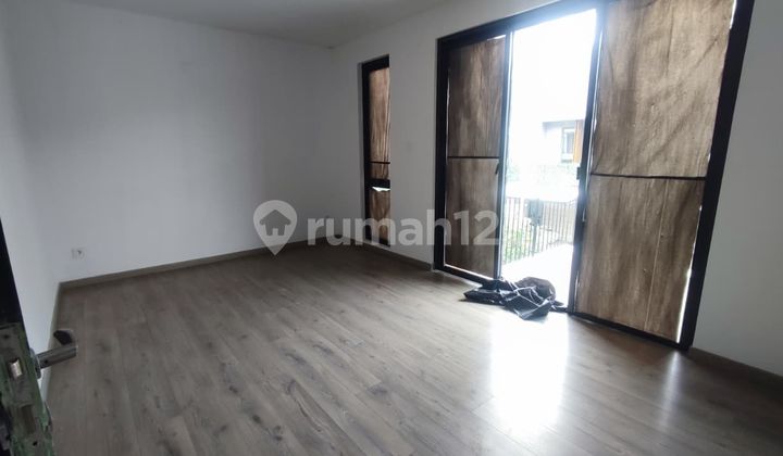 Premium Wisteria 2-Story House - Direct Car Bonus | Freehold Title 2