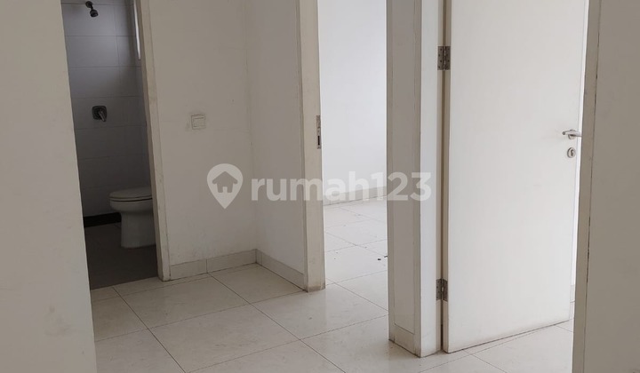 Dijual Rumah di Cluster Zebrina SHM Semi Furnished 030 2