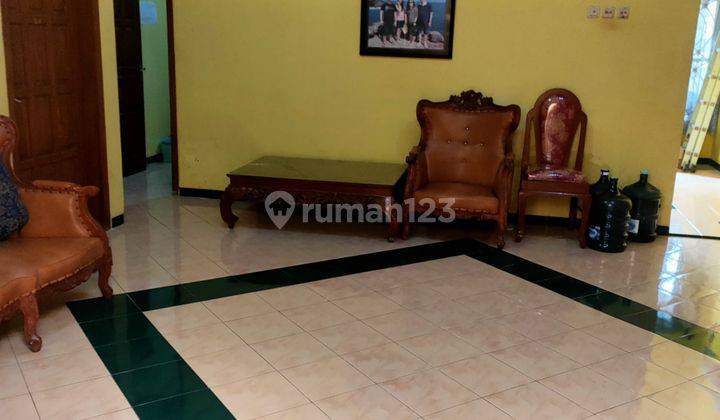 Di Jual  Rumah di Jalan raya salak, Madiun Jawa Timur 2