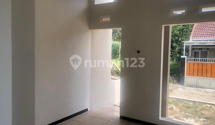 Bonus Sofa Rumah Murah Dekat Pasar Tumpang Hanya 200jt 7