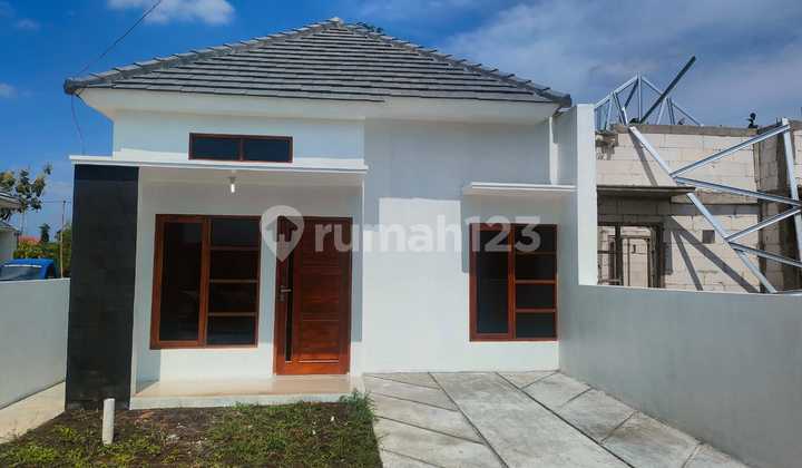 Rumah Siap Huni Full Furnish Tepi Jalan Raya Di Pusat Kota Jogja 1