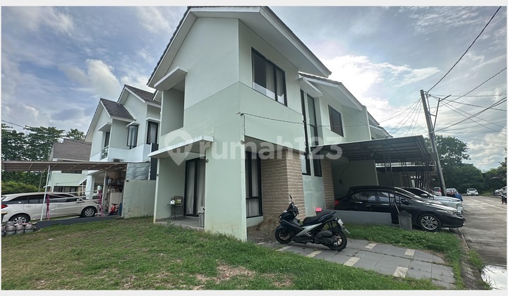 Dijual Rumah SUPER MURAH Posisi HOOK Cluster De Okwood Hanya 1 M Di Mutiara Gading City Bekasi 027 Dijual Rumah SUPER MURAH Posisi HOOK Cluster De Okwood Hanya 1 M Di Mutiara Gading City Bekasi 027