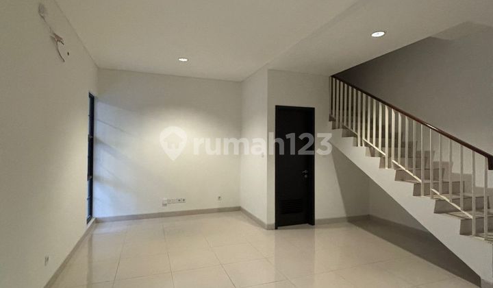 Jual Cepat - Turun Harga Hunian Modern French Style Cluster Maison De Wisteria, Metland Menteng - Lokasi Premium!! 028 Jual Cepat - Turun Harga Hunian Modern French Style Cluster Maison De Wisteria, Metland Menteng - Lokasi Premium!! 028