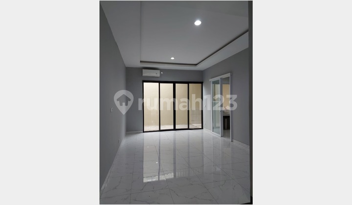 Disewa Cepat! Rumah Cluster Thames Jgc - Sudah Renovasi & Siap Huni "Hanya 51 Juta/Tahun" 028