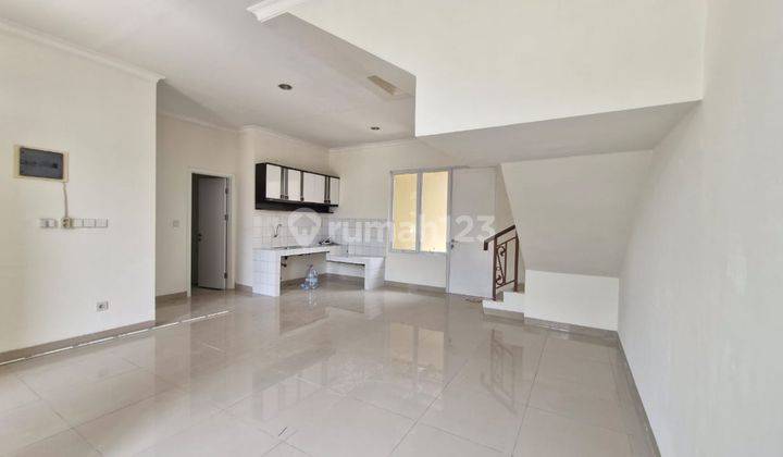 Disewa Rumah 2 Lantai Siap Huni Di Cluster Laseine Jakarta Garden City, Cakung 030 1