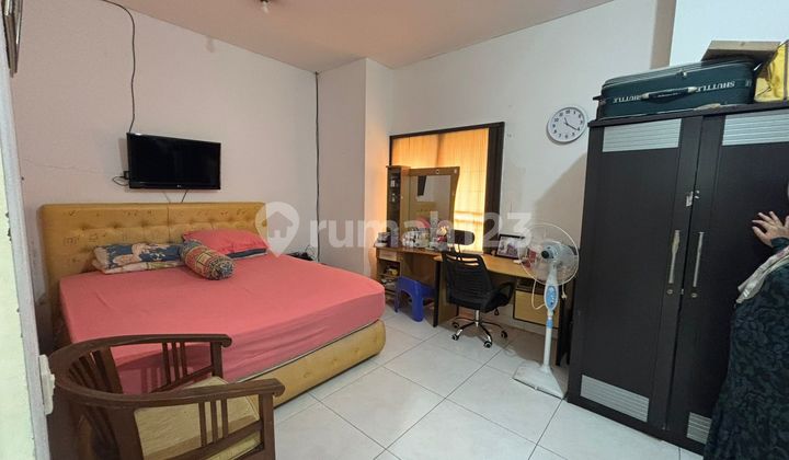 For Rent: Affordable Furnished Front Row Alamanda Cluster House at Jakarta Garden City 015