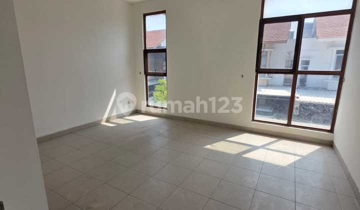 Hunian Mewah di Jgc! Sewa Cluster Alamanda - Unit Luas, Lingkungan Elit & Strategis (029) 2