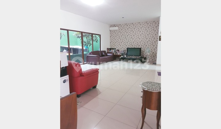 Jual Rumah 2 Lantai Kondisi Furnish Cluster Lantana Dekat Area Komersial dan Toll, Jakarta Garden City  015 co 039