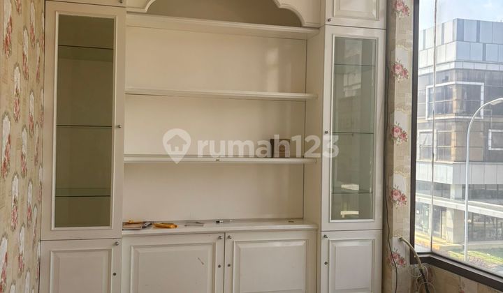 DISEWA RUKO MEWAH semi furnish 229m2, 015  1