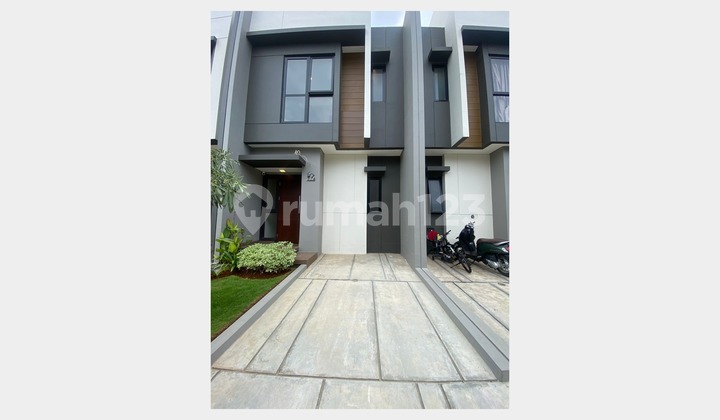 Sewa Cepat Rumah Murah 2 Lantai - Cluster Regia, Summarecon Crown Gading, Harapan Indah, Bekasi 018 Sewa Cepat Rumah Murah 2 Lantai - Cluster Regia, Summarecon Crown Gading, Harapan Indah, Bekasi 018