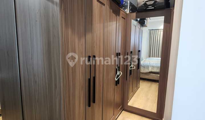 Sewa Rumah 2 Lantai Plus Attic Cluster Jura, Furnish dan Interior Premium Hanya di Metland Menteng, Cakung 028 2