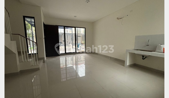 Jual Cepat Rumah Brand New Cluster Laseine Essence, Jakarta Garden City, Cakung 015