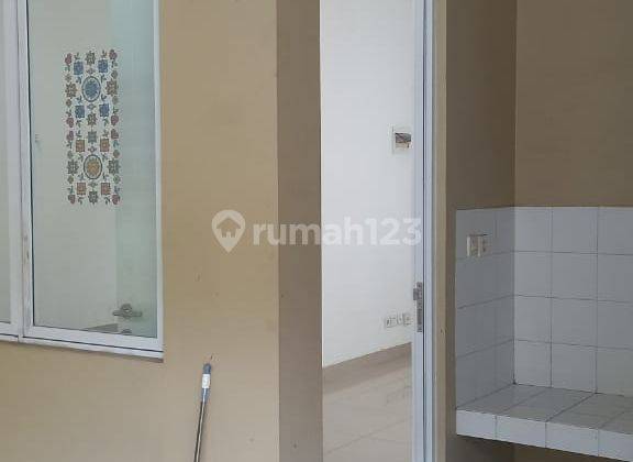 Disewakan Rumah Modern 2 Lantai Plus Ac Cluster Thames, Jakarta Garden City, Cakung, 006 1