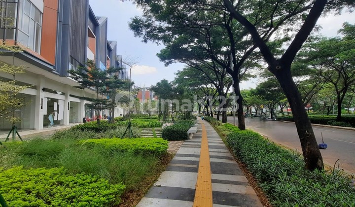 Business Opportunity! Rent a 3-Story Shop in Cleon Park Jgc Cakung - Near Aeon & Ready to Occupy!! (028) 2