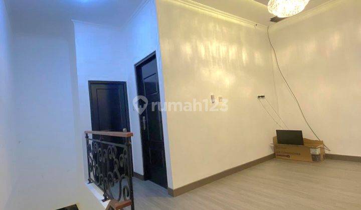 Dijual Cepat Rumah Bagus, Semi Furnished di Cluster Michelia Gading Serpong 2