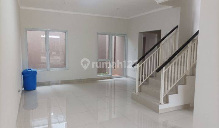 Dijual Cepat Rumah Baru Cat Ulang Hadap Utara di Cluster Bohemia Gading Serpong 1