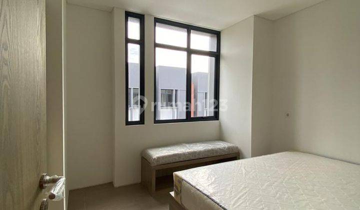 Disewakan Rumah Bagus Furnished Siap Huni Di Freja House Bsd 10