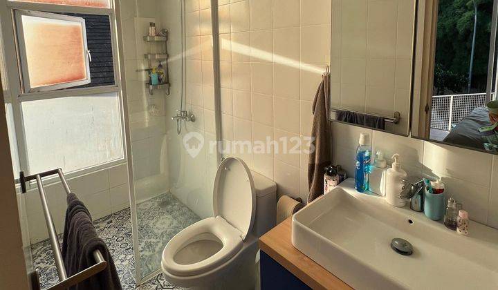 Disewakan Rumah Hoek Modern Bagus Full Furnished Di Delatinos Bsd 2