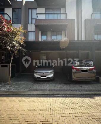 Dijual Rumah 3 Lantai Full Furnished Bagus Di Kazumi The Zora Bsd 2