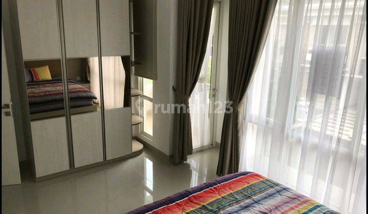 Dijual Rumah Interior Cantik di Edison Scientia Serpong 2