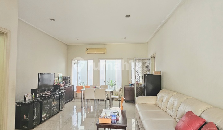 Di Jual Rumah Cantik Di Cluster Garnet PHG