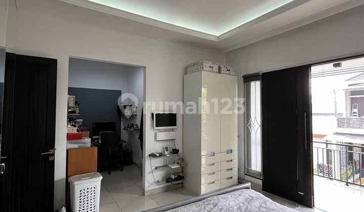 DiJual Rumah Turun Harga Di Sevilla BSD city DiJual Rumah Turun Harga Di Sevilla BSD city