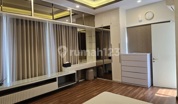 Di Jual Rumah Cluster Mozart L 10, hook