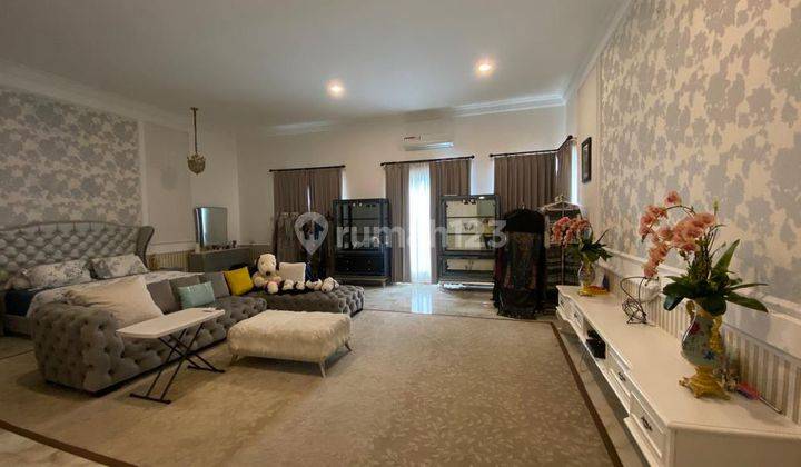 Rumah Siap Huni Di Pusat Kota Menteng Semi Furnished 6
