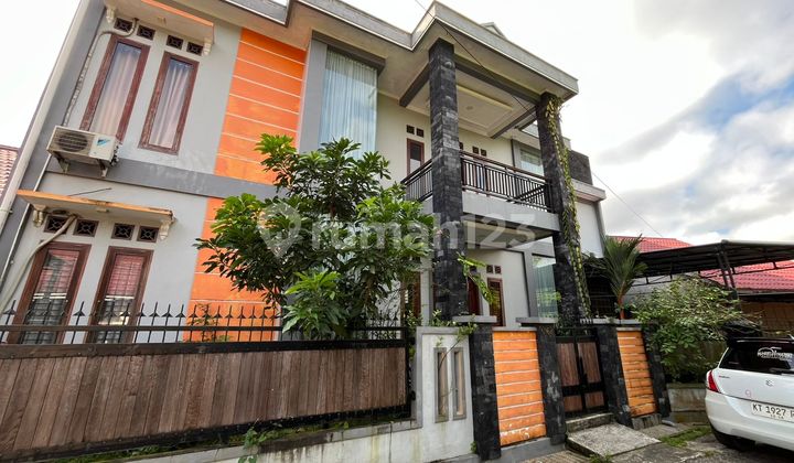 Di Jual Rumah 2 Lantai Sangat Strategis, Dekat Dengan Terminal, Rumah Sakit Dan Perkantoran Pemerintah