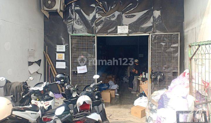 Ruko 2 lantai posisi mainroad jalan jakarta antapani Bandung 1