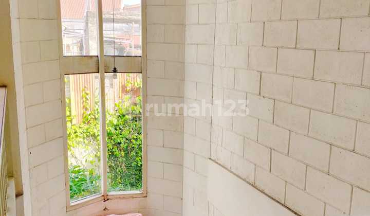 Vintage Style House Jl. Cipaku Indah Setiabudi Bandung Negotiable Price 2