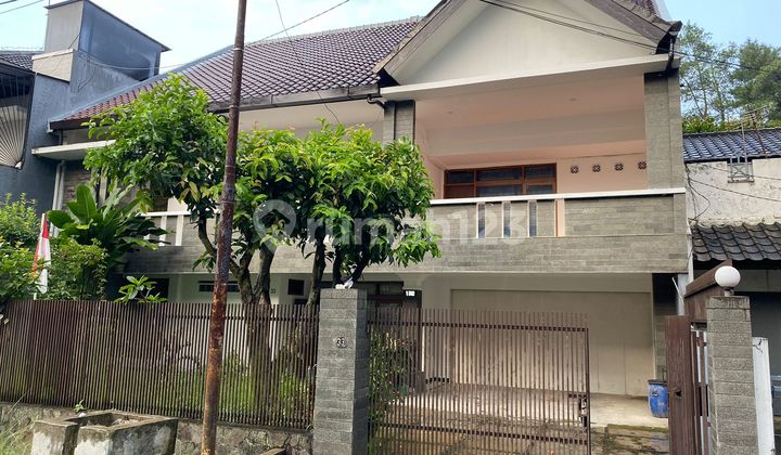 Jual rumah 2 lantai Jl. Setrasari Raya Sutami/gerlong Bandung Jual rumah 2 lantai Jl. Setrasari Raya Sutami/gerlong Bandung