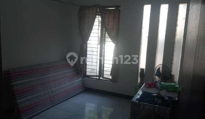 For Sale 1-Story House In Taman Kopo Indah 3 Bandung 2