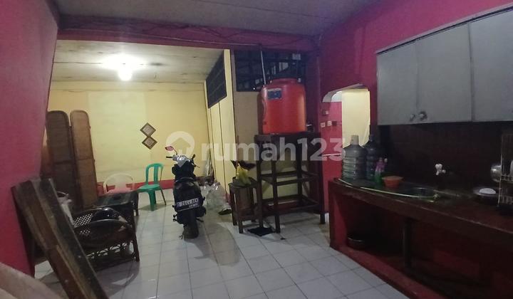 For Sale: 2.5-Story Shop House on Jalan Terusan Buah Batu 2