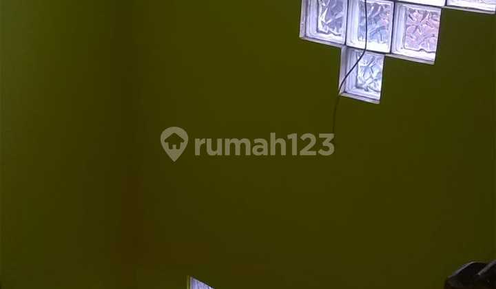 Hanya  5 menit dari Toll Pasteur / dekat Kampus ULBI (dulu POKTEK POS) 2