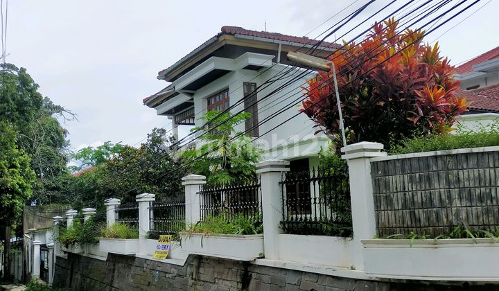 Jual Rumah 2 Lantai di Komplek Geger Kalong Permai Jual Rumah 2 Lantai di Komplek Geger Kalong Permai