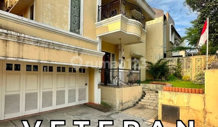 Rumah 2,5 Lantai Siap Huni Veteran Dalam Komplek Rumah 2,5 Lantai Siap Huni Veteran Dalam Komplek