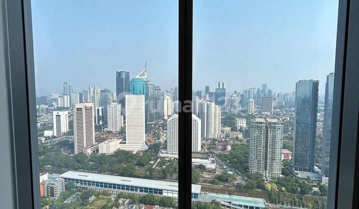 Apartement 57 Promenade 3 BR Semi Furnished Baru Termurah 12
