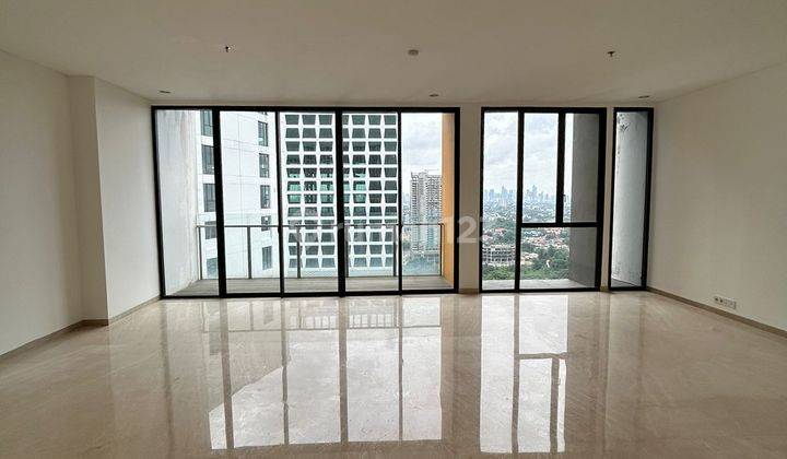 Apartement Izzara Apartement 3 BR Semi Furnished Baru Termurah 2