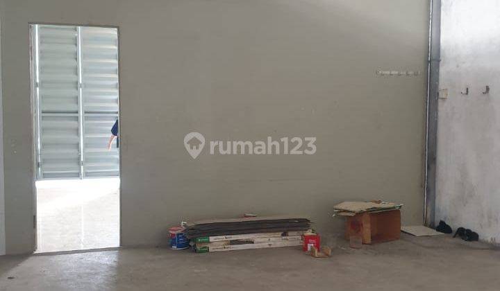 Disewakan Gudang Raya Bringkang Menganti Gresik 2