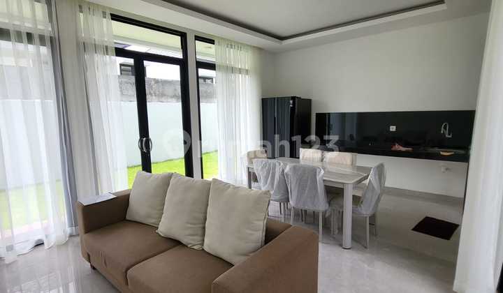 Dijual Rumah Baru di Hillago BSB, Semi Furnish  2