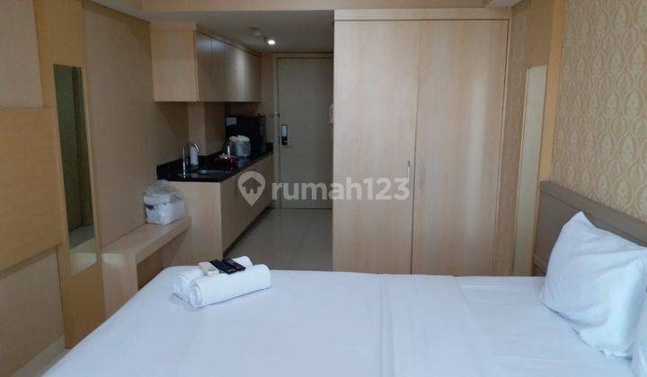 Disewakan Apartemen Warhol Lantai 12 View Simpang Lima 1