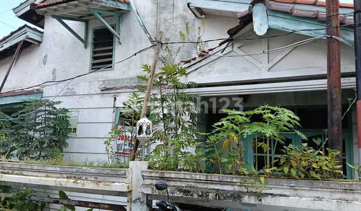 Old House for Sale Land Included on Bugangan Street 2