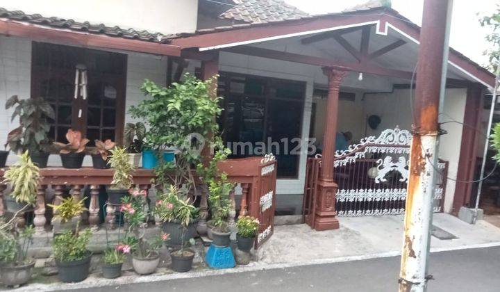 Djual Rumah Jl. Watugunung  2