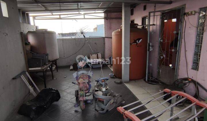 Dijual/Disewakan Ruko siap pakai di Jln Raya Pasirkoja 2
