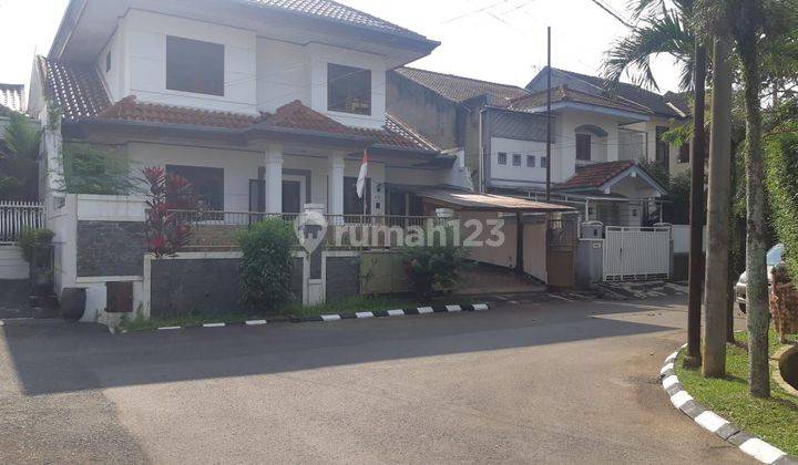 Dijual Rumah Nyaman Di Istana Regency Semi Furnished 1